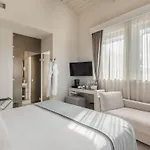 ホテル Grey 4*