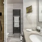 Grey 4*