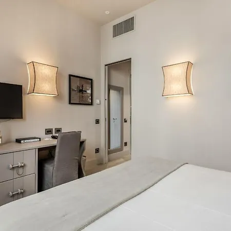 Grey Hotel